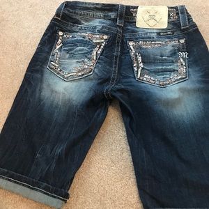 Miss Me jean Bermuda short